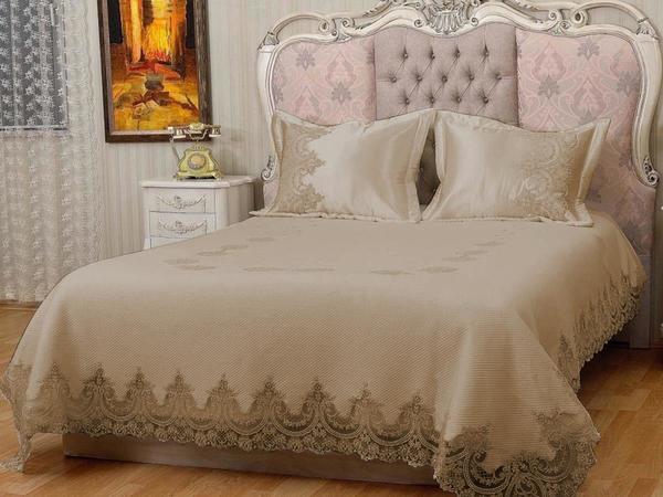 Dowry Land French Laced Mihrimah Pique Set Cappucino