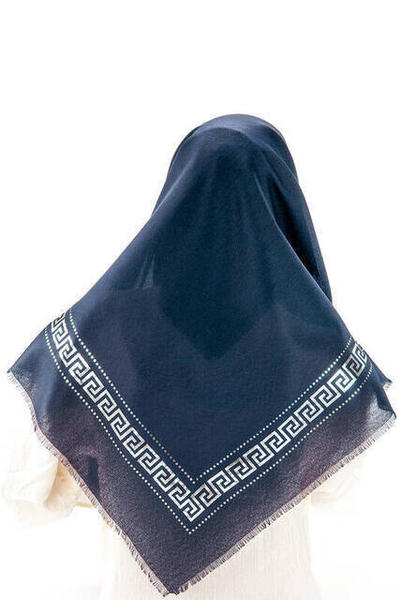 Panel Patterned Leafed Oil Cover