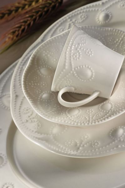 Kütahya Porselen 24 Parça Fulya Krem Yuvarlak Yemek Takımı EKSİK ÜRÜN 633