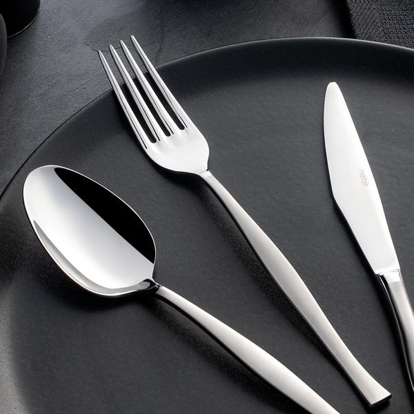 Elegant plain 72-piece cutlery