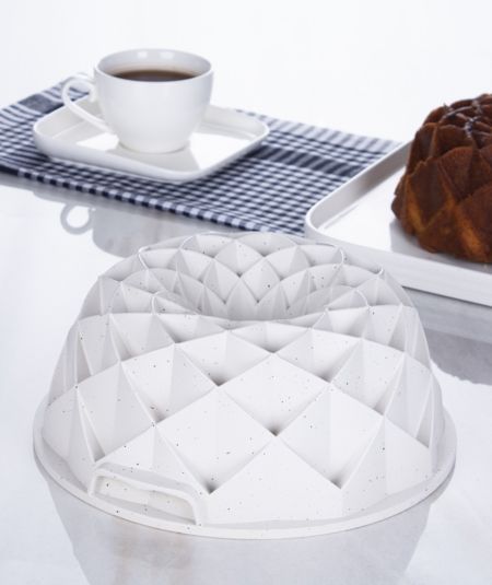 Acar Küche | Diamantweiße Kuchenform