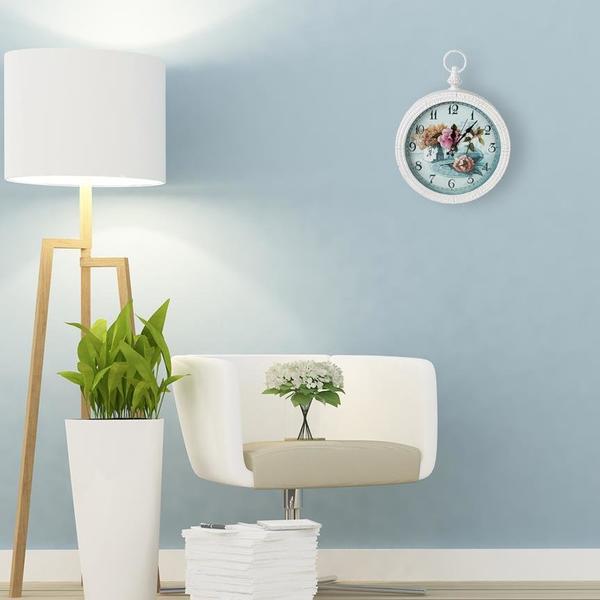 Çiçek Desenli Duvar Saati