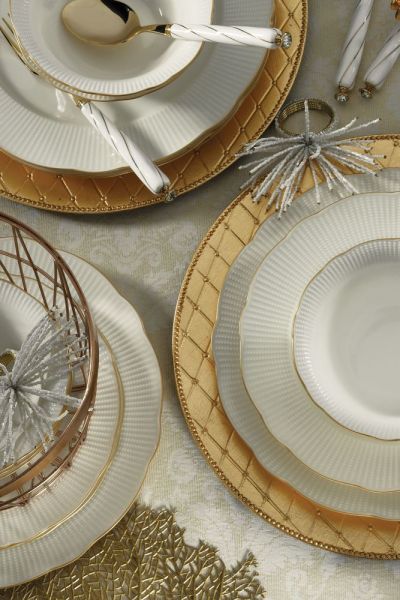 Kütahya Porselen Bone İlay 24 Parça Yemek Seti