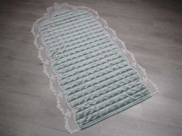 Fransız Güpürlü Özgü Kapitoneli Kadife 5 Parça Bohça Seti Yeşil