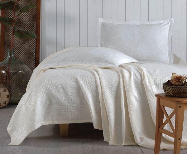 Clasy Mentha Çift Kişilik Ekru Pike Takımı