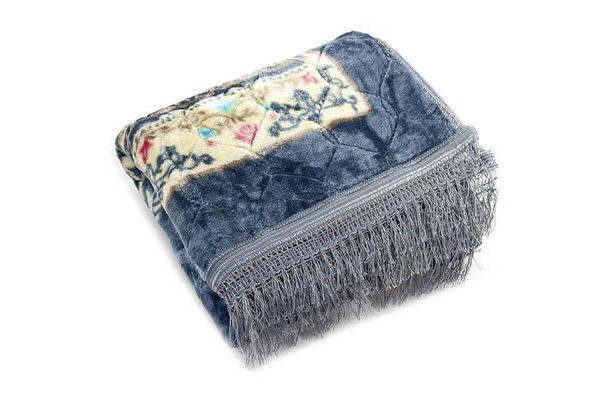 Peluş Seccade Desenli Kaydırmaz Taban Açık Mavi