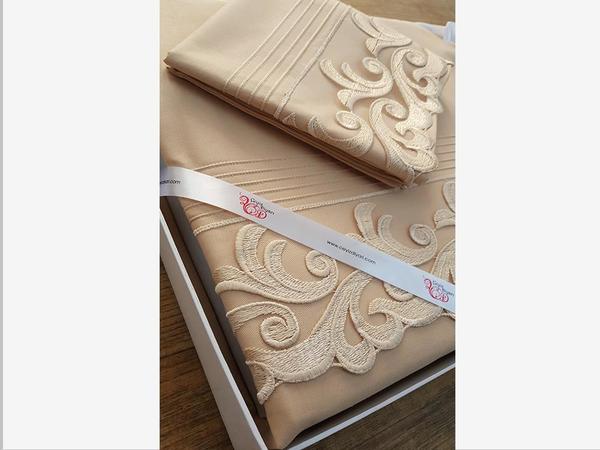 طقم غطاء لحاف بليندا المضلع الفرنسي Cappucino