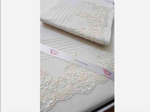 طقم غطاء لحاف حريم مضلع فرنسي كريم