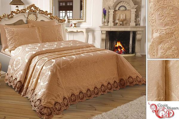 مجموعة كارينا بيكيه الفرنسية المزينة بالكابتشينو