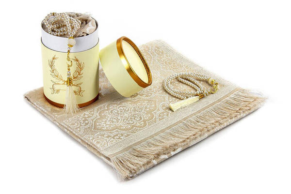 Canım Anneme Seccadeli ve İnci Tesbihli Özel Silindir Kutulu Set - Krem Renk