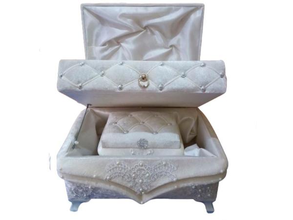 French Laced Emerald 2 Compartiments 2 Pièces Crème de poitrine Dowry