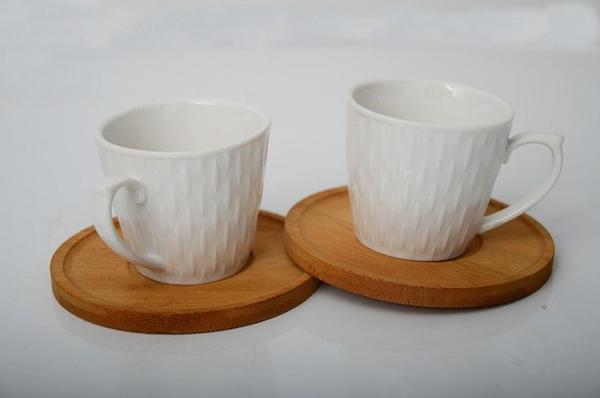 Bayev Beyaz 2 Kişilik Fincan Takımı Ve Ahşap Altlığı 101250-18-