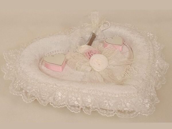 Heart Ring Tray Cream