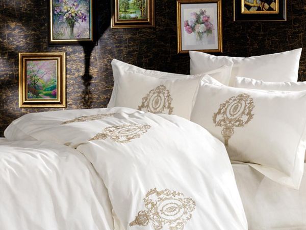 Dowery Linda Doppel-Bettbezug-Set Ecru Gold