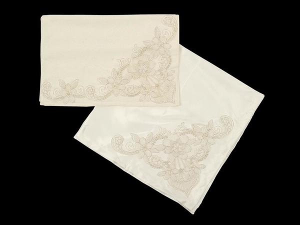 Papatya İncili Saten Havlu Bohça 2li Set Krem