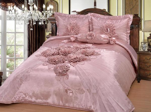 Saten Yatak Örtüsü Seti Hülya Çift Kişilik Pembe