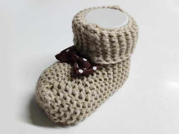 Fiyonklu Triko Erkek Bebek Patiği