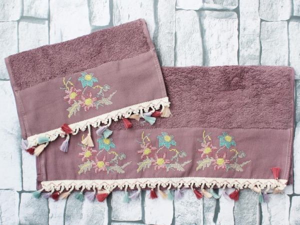 Dowry Land Diva Embroidered 2 Pcs Towel Set Plum