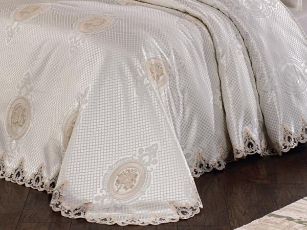 Hüma Hatun Çift Kişilik Yatak Örtüsü Takımı Somon