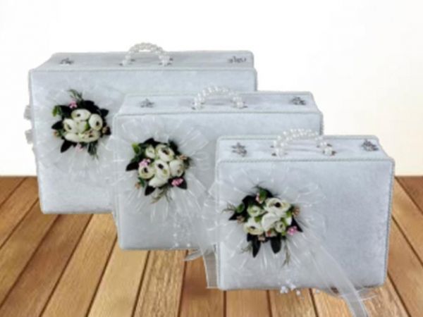 Dowry Land Floral 3-Piece Dowry Bag White