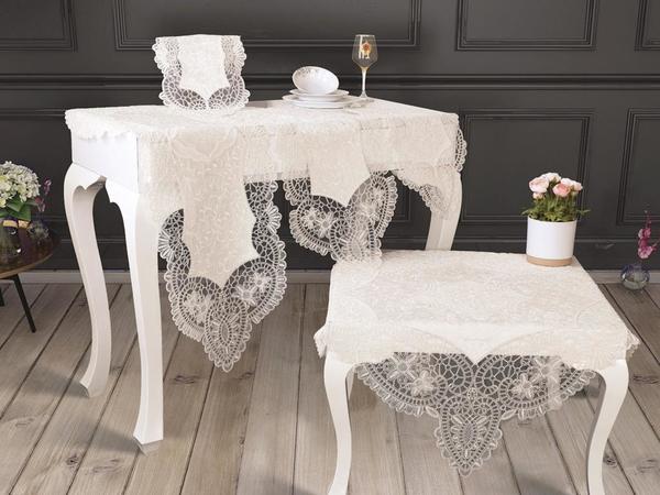 سومان كوردوني طقم غرفة جلوس فاخر مطرز من 5 قطع كريم