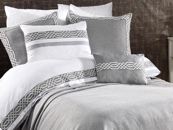 Couvre-lit Alaçatı avec housse de couette double gris écru