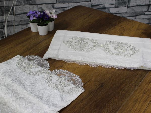 Çeyiz Diyarı Fransız Güpürlü Nesli Kadife 4 Lü Bohça Seti Krem