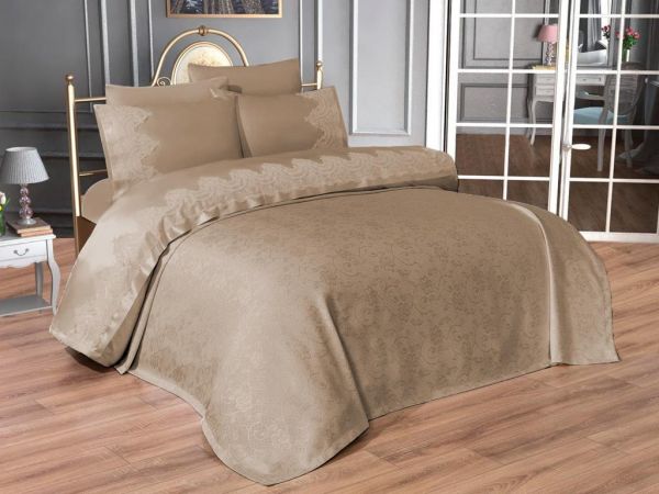 Çeyizdiyarı Fransız Güpürlü Betül Pike Takımı Bej