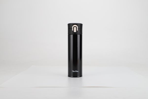 024-01-SCHWARZ EDELSTAHL THERMOS 300ML