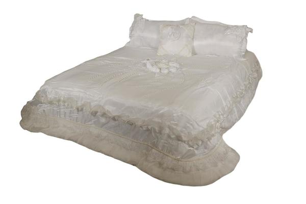 Lavella Mezzo Yatak Örtü Takımı 4 Adet Beyaz