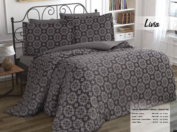 طقم غطاء لحاف بلاتينيوم مزدوج من مينتيكس - أسود ليفيا