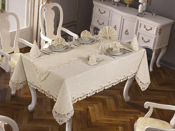 Nappe Saltanat 26 pièces crème