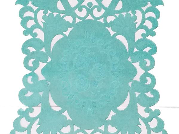 Snowdrop Lux Velvet Runner Mint