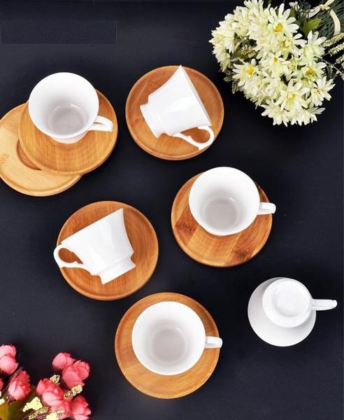 Bayev Beyaz 6 Kişilik Fincan Takımı Ve Ahşap Altlığı 101095-12-