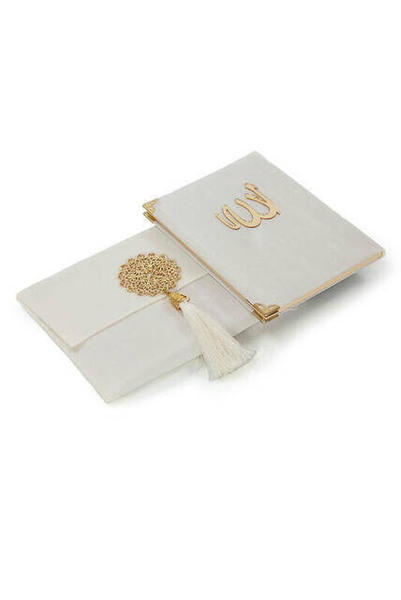 Sac Livre Yasin Recouvert De Tissu Flammé Garçon Blanc Blanc Dans Un Sac Spécial