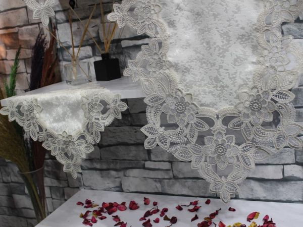 Irmak Nakışlı Yatak Odası Ve Salon Takımı Krem