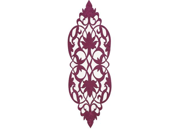 ليلي لوكس فيلفيت عداء البرقوق